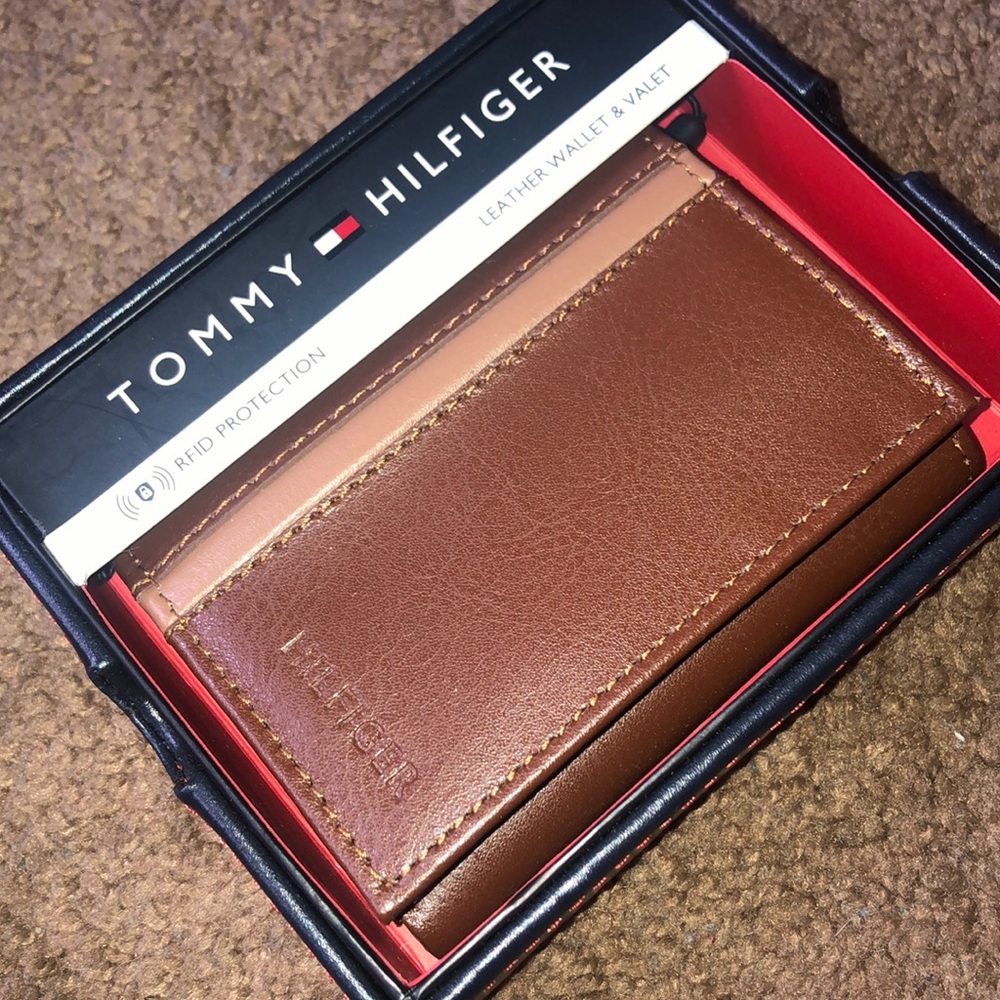 Tommy Hilfiger Wallet